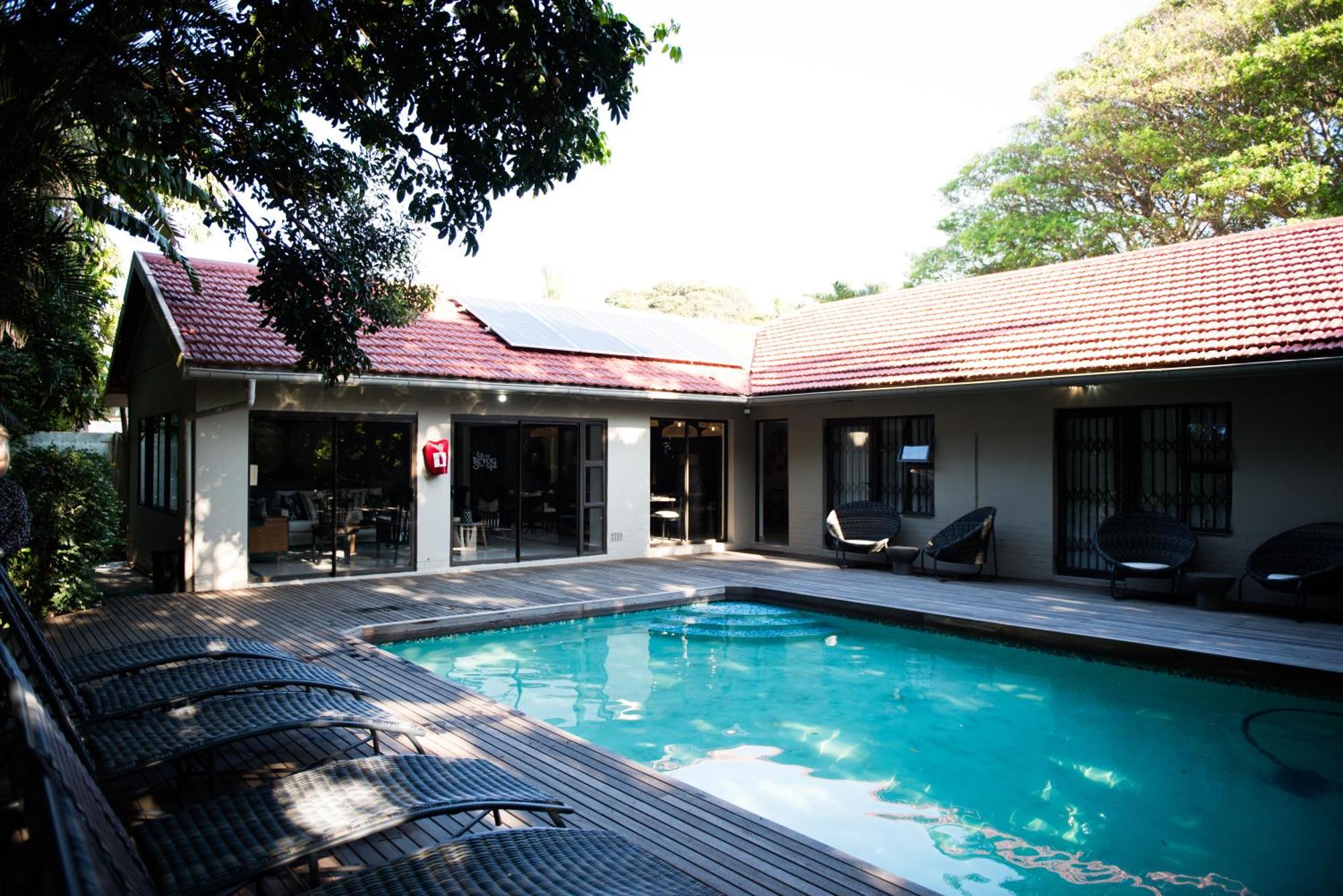 Tropical Beach Boutique Guesthouse Shelly Beach Exteriör bild