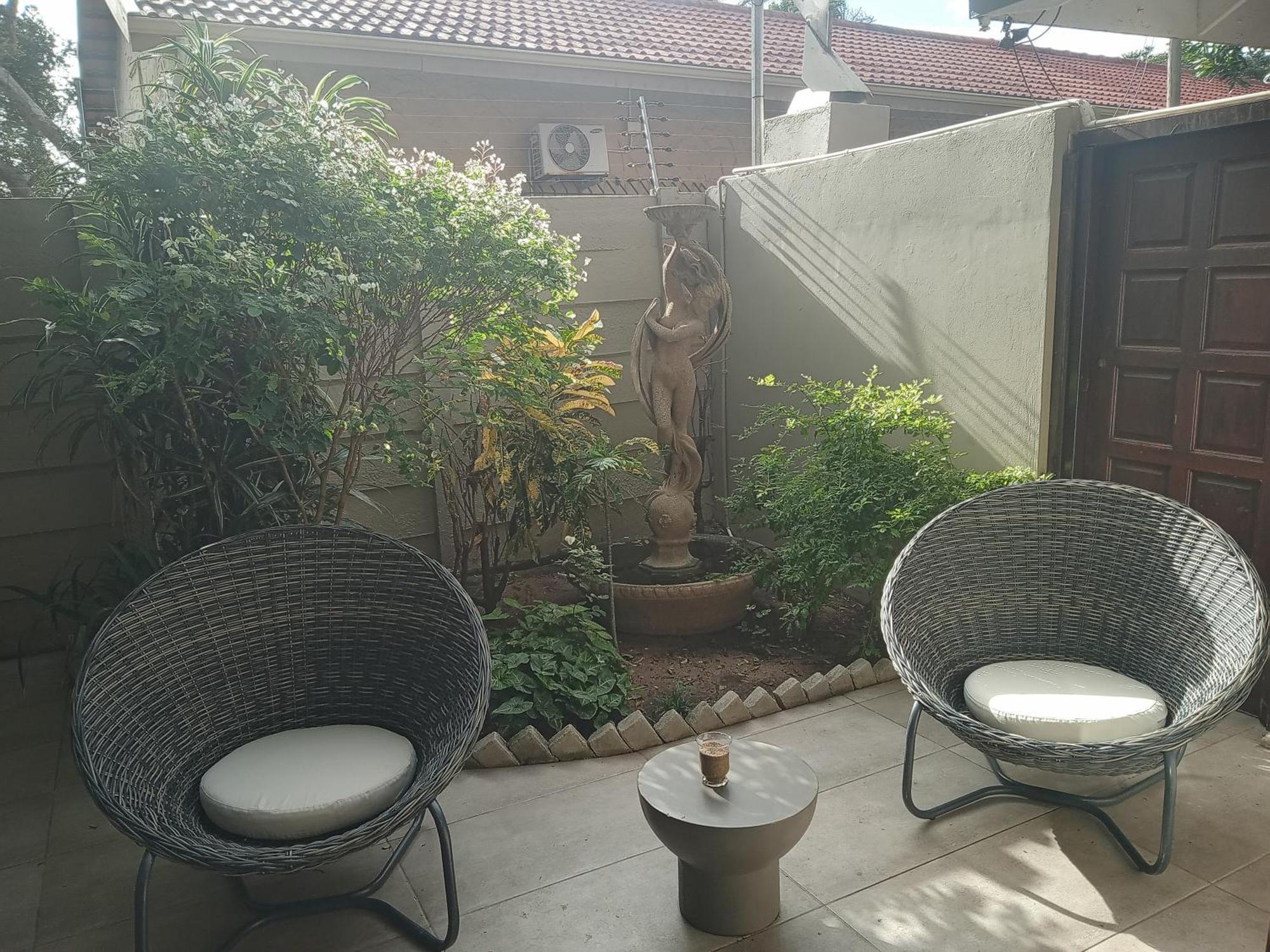 Tropical Beach Boutique Guesthouse Shelly Beach Exteriör bild