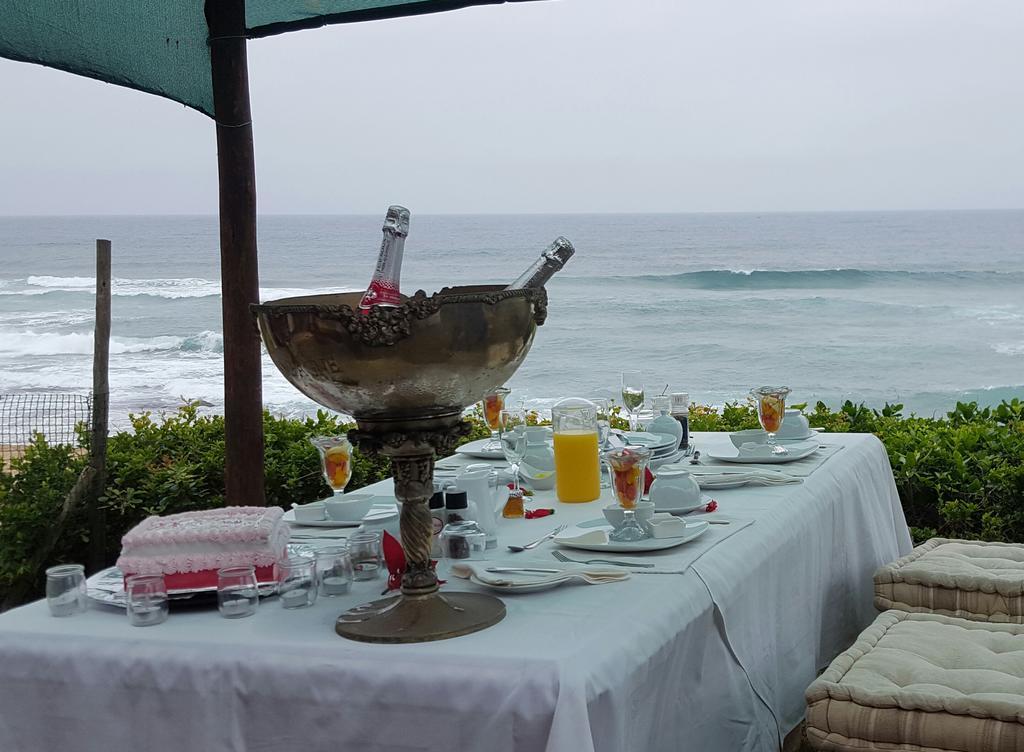 Tropical Beach Boutique Guesthouse Shelly Beach Exteriör bild